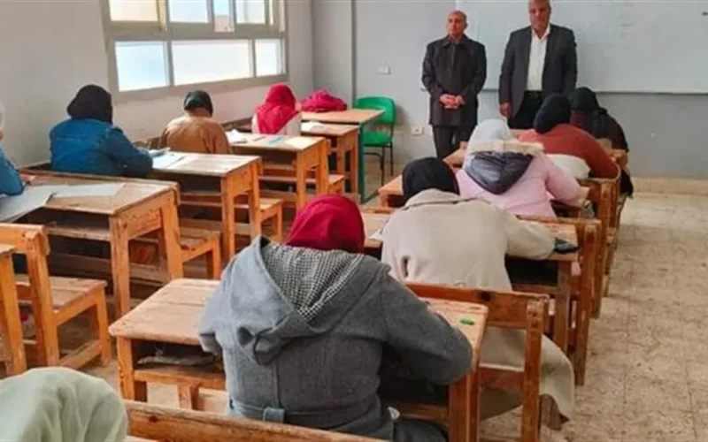 جدول الخريطة الزمنية.. موعد انطلاق امتحانات الترم الثاني لطلاب المدارس والجامعات 2026